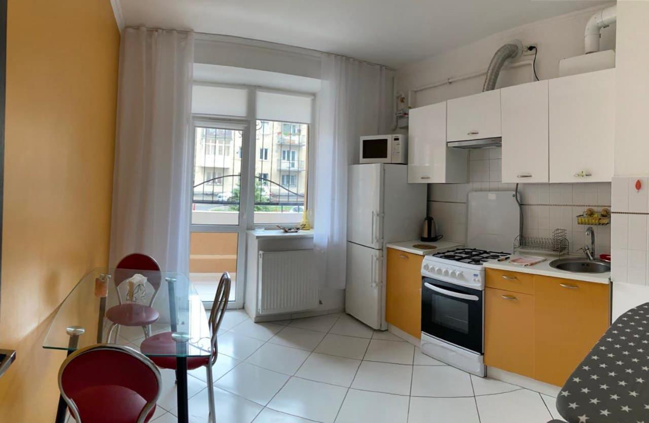 New Cosy Apartment Lviv Ngoại thất bức ảnh